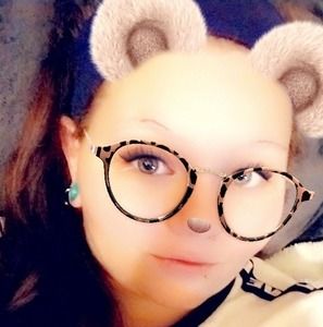 Meet your Posher, Tessa